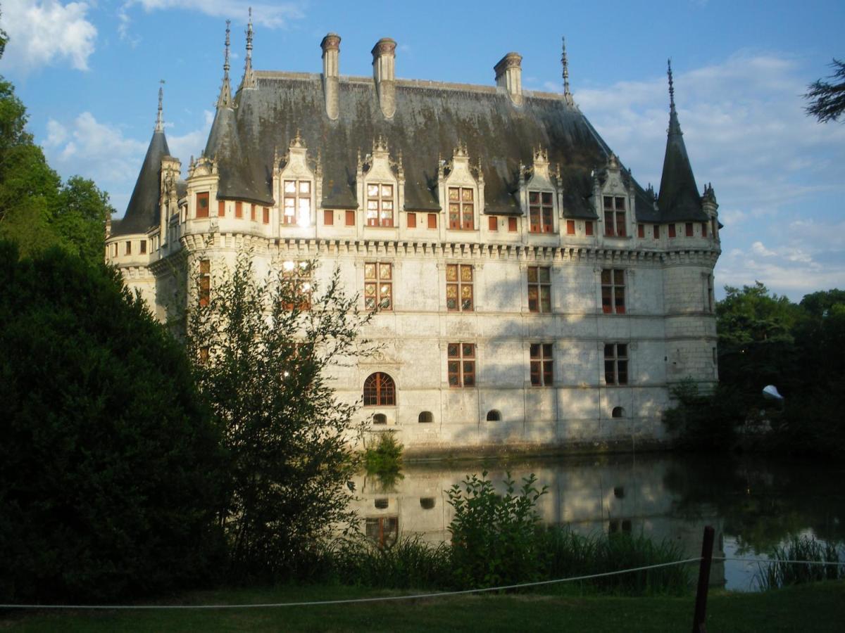 Bienvenue A L'Andruere Bed & Breakfast Cheille Exterior photo
